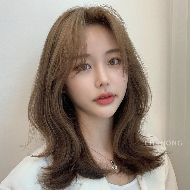 Hair stylist người Hàn mách chọn màu tóc hợp với tông da mỗi người, hóa ra đây lại là cách đơn giản nhất để F5 nhan sắc - 12 Hair stylist người Hàn mách chọn màu tóc hợp với tông da mỗi người, hóa ra đây lại là cách đơn giản nhất để F5 nhan sắc - 12