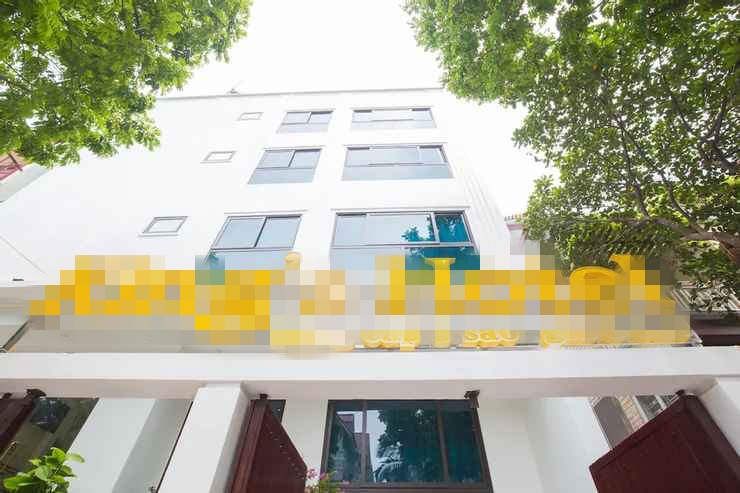 Hà Nội: Triệt phá đường dây mua bán dâm phục vụ tận nhà - 1 Hà Nội: Triệt phá đường dây mua bán dâm phục vụ tận nhà - 1