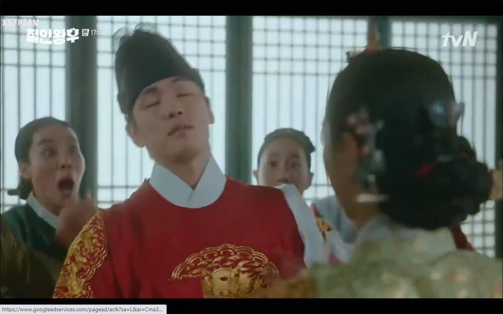 'Mr. Queen' tập 17: Kim Jung Hyun từ bỏ mạng sống để cứu mẹ con Shin Hye Sun, cuộc chia tay số phận? - 3 'Mr. Queen' tập 17: Kim Jung Hyun từ bỏ mạng sống để cứu mẹ con Shin Hye Sun, cuộc chia tay số phận? - 3