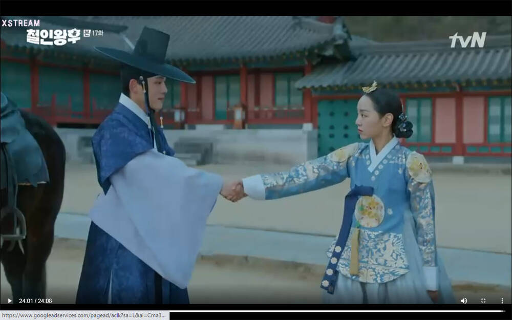 'Mr. Queen' tập 17: Kim Jung Hyun từ bỏ mạng sống để cứu mẹ con Shin Hye Sun, cuộc chia tay số phận? - 16 'Mr. Queen' tập 17: Kim Jung Hyun từ bỏ mạng sống để cứu mẹ con Shin Hye Sun, cuộc chia tay số phận? - 16