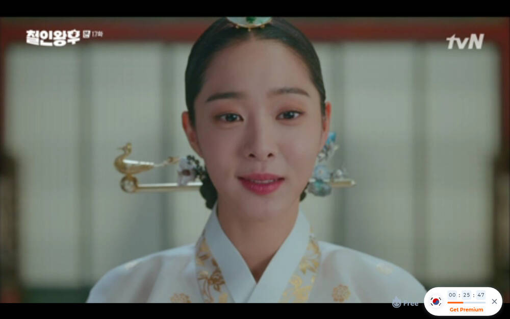 'Mr. Queen' tập 17: Kim Jung Hyun từ bỏ mạng sống để cứu mẹ con Shin Hye Sun, cuộc chia tay số phận? - 36 'Mr. Queen' tập 17: Kim Jung Hyun từ bỏ mạng sống để cứu mẹ con Shin Hye Sun, cuộc chia tay số phận? - 36