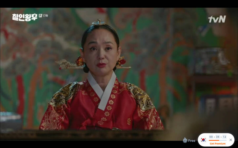 'Mr. Queen' tập 17: Kim Jung Hyun từ bỏ mạng sống để cứu mẹ con Shin Hye Sun, cuộc chia tay số phận? - 42 'Mr. Queen' tập 17: Kim Jung Hyun từ bỏ mạng sống để cứu mẹ con Shin Hye Sun, cuộc chia tay số phận? - 42