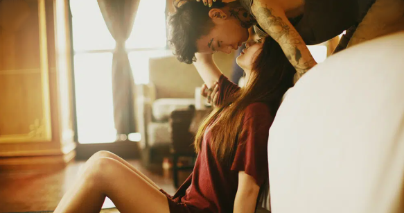 Nghe phút trải lòng của người vợ từng bị phản bội vì không hòa hợp chuyện chăn gối, phụ nữ bất ngờ nhận ra: 'Để đàn ông mê mệt đôi khi đơn giản như thế này' - 1 Nghe phút trải lòng của người vợ từng bị phản bội vì không hòa hợp chuyện chăn gối, phụ nữ bất ngờ nhận ra: 'Để đàn ông mê mệt đôi khi đơn giản như thế này' - 1