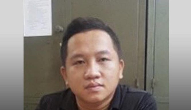 Người đàn ông đồng tính tống tiền hàng trăm triệu đồng khách mua dâm Người đàn ông đồng tính tống tiền hàng trăm triệu đồng khách mua dâm