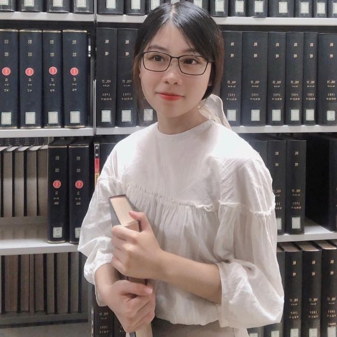 Không thể về nhà đón Tết vì COVID-19, nữ du học sinh khiến bạn bè phải trầm trồ vì loạt mâm cơm thịnh soạn Không thể về nhà đón Tết vì COVID-19, nữ du học sinh khiến bạn bè phải trầm trồ vì loạt mâm cơm thịnh soạn