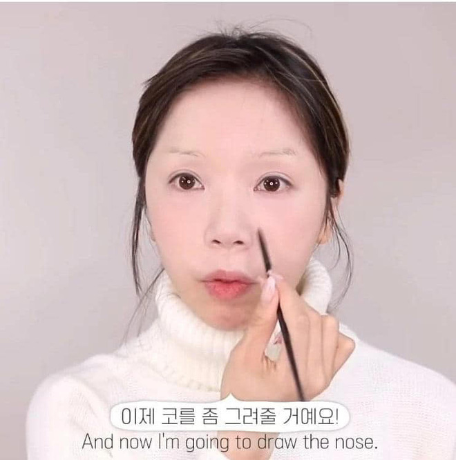 Màn 'biến hình' có một không hai của cô gái trẻ khiến dân tình sửng sốt - 1 Màn 'biến hình' có một không hai của cô gái trẻ khiến dân tình sửng sốt - 1