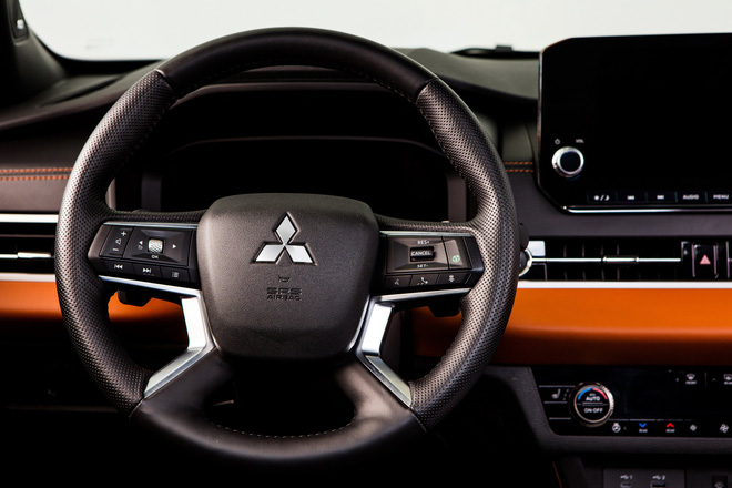 Ra mắt Mitsubishi Outlander 2021: Giá quy đổi từ 597 triệu đồng, dễ thành bom tấn trước Honda CR-V và Mazda CX-5 khi về Việt Nam - 22 Ra mắt Mitsubishi Outlander 2021: Giá quy đổi từ 597 triệu đồng, dễ thành bom tấn trước Honda CR-V và Mazda CX-5 khi về Việt Nam - 22