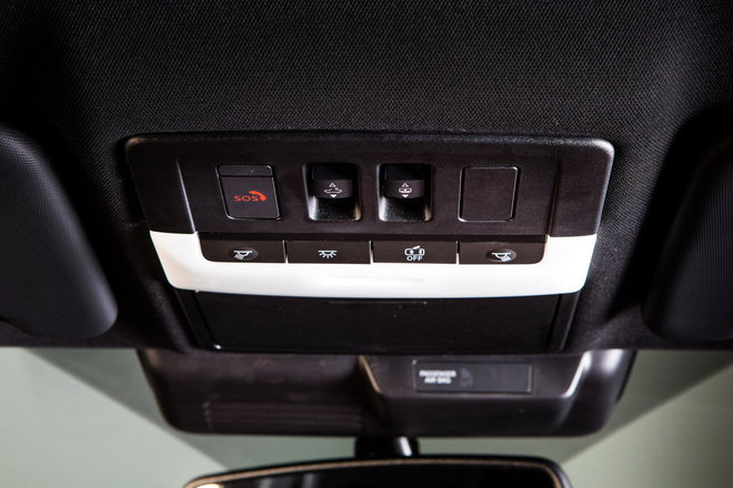 Ra mắt Mitsubishi Outlander 2021: Giá quy đổi từ 597 triệu đồng, dễ thành bom tấn trước Honda CR-V và Mazda CX-5 khi về Việt Nam - 27 Ra mắt Mitsubishi Outlander 2021: Giá quy đổi từ 597 triệu đồng, dễ thành bom tấn trước Honda CR-V và Mazda CX-5 khi về Việt Nam - 27
