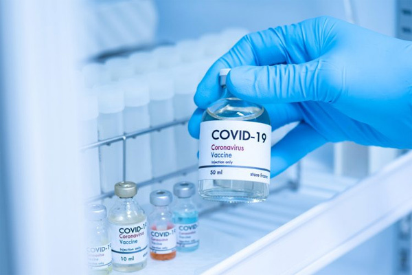 Đề xuất ưu tiên tiêm vắc-xin Covid-19 cho nhân viên hàng không Đề xuất ưu tiên tiêm vắc-xin Covid-19 cho nhân viên hàng không