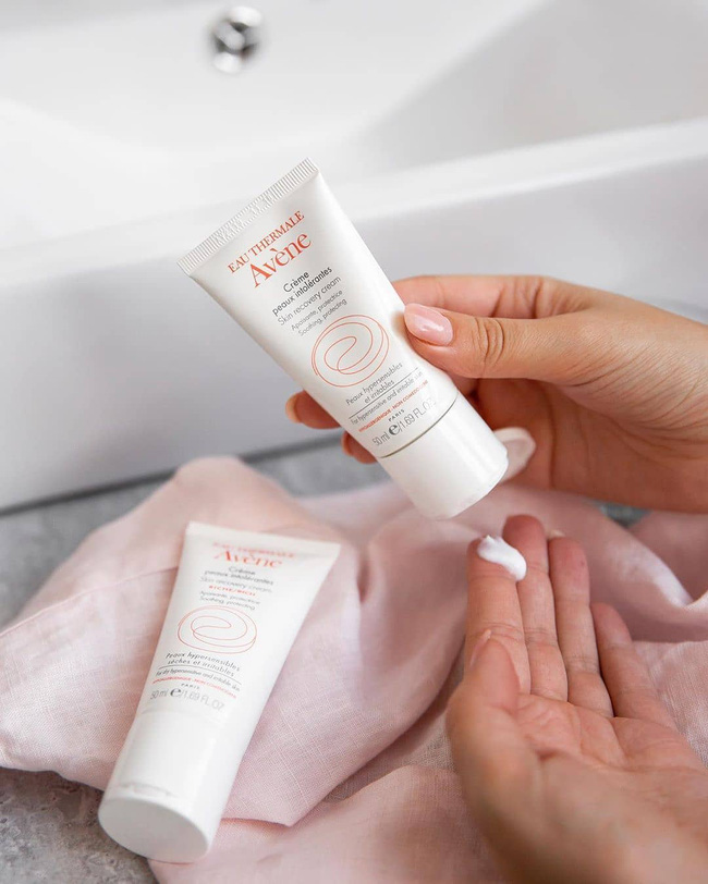 Bác sĩ gợi ý quy trình skincare buổi sáng chuẩn chỉnh cho chị em 30+, áp dụng 1 tháng sẽ thấy da khác hẳn - 3 Bác sĩ gợi ý quy trình skincare buổi sáng chuẩn chỉnh cho chị em 30+, áp dụng 1 tháng sẽ thấy da khác hẳn - 3