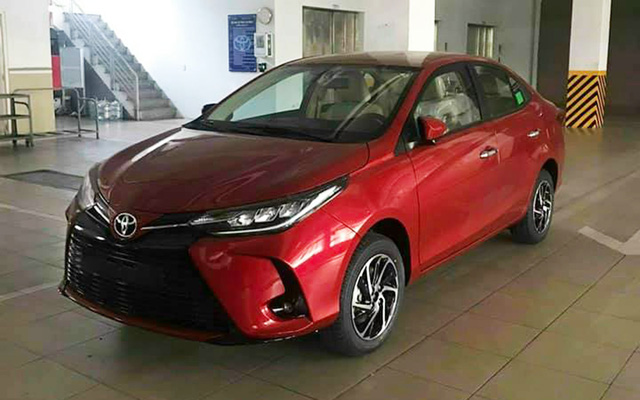 Toyota Vios 2021 về đại lý trước ngày ra mắt: Giao xe từ 24/2, 'bom tấn' đầu năm đe dọa Hyundai Accent và Honda City Toyota Vios 2021 về đại lý trước ngày ra mắt: Giao xe từ 24/2, 'bom tấn' đầu năm đe dọa Hyundai Accent và Honda City