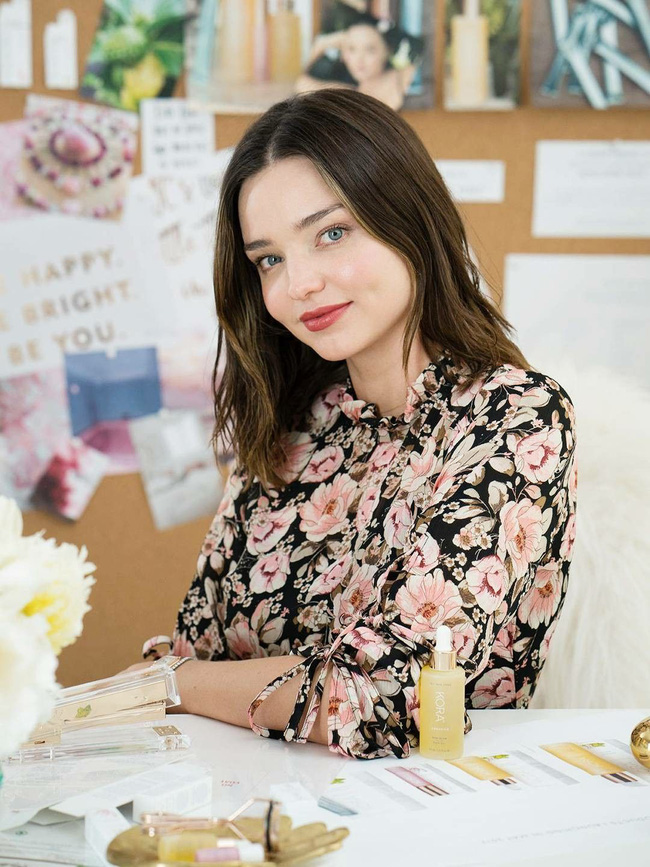 Style của Miranda Kerr quá hợp với mùa Xuân, nàng 30+ xem mà học được 11 công thức rất trẻ xinh chứ không chóe - 4 Style của Miranda Kerr quá hợp với mùa Xuân, nàng 30+ xem mà học được 11 công thức rất trẻ xinh chứ không chóe - 4