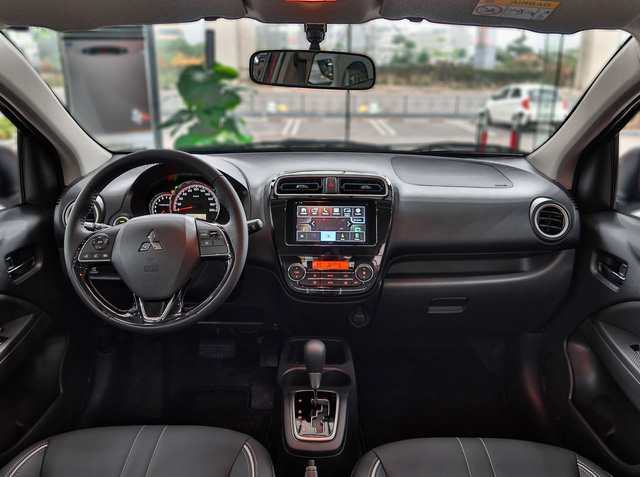 Ra mắt Mitsubishi Attrage Premium 2021 tại Việt Nam: Giá 485 triệu, thêm 7 trang bị mới tập trung vào an toàn, có điểm vượt Toyota Vios - 4 Ra mắt Mitsubishi Attrage Premium 2021 tại Việt Nam: Giá 485 triệu, thêm 7 trang bị mới tập trung vào an toàn, có điểm vượt Toyota Vios - 4