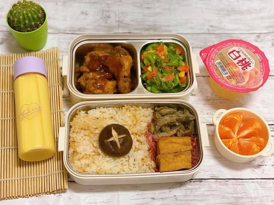 Vợ đảm khoe thực đơn cơm trưa nấu cho chồng gây bão cộng đồng mạng chưa đầy 24h đã 10k like - 10 Vợ đảm khoe thực đơn cơm trưa nấu cho chồng gây bão cộng đồng mạng chưa đầy 24h đã 10k like - 10