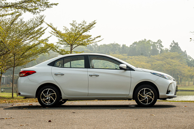 Toyota Vios 2021 giá từ 478 triệu đồng tại Việt Nam: Vua doanh số thêm bản mới đấu Honda City RS - 2 Toyota Vios 2021 giá từ 478 triệu đồng tại Việt Nam: Vua doanh số thêm bản mới đấu Honda City RS - 2