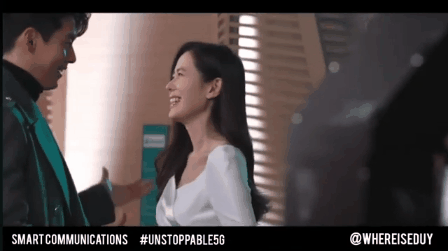 Son Ye Jin - Hyun Bin tình tứ trong hậu trường, nụ cười hạnh phúc mỗi khi nhìn nhau khiến dân tình ghen tị 'nổ mắt' - 2 Son Ye Jin - Hyun Bin tình tứ trong hậu trường, nụ cười hạnh phúc mỗi khi nhìn nhau khiến dân tình ghen tị 'nổ mắt' - 2