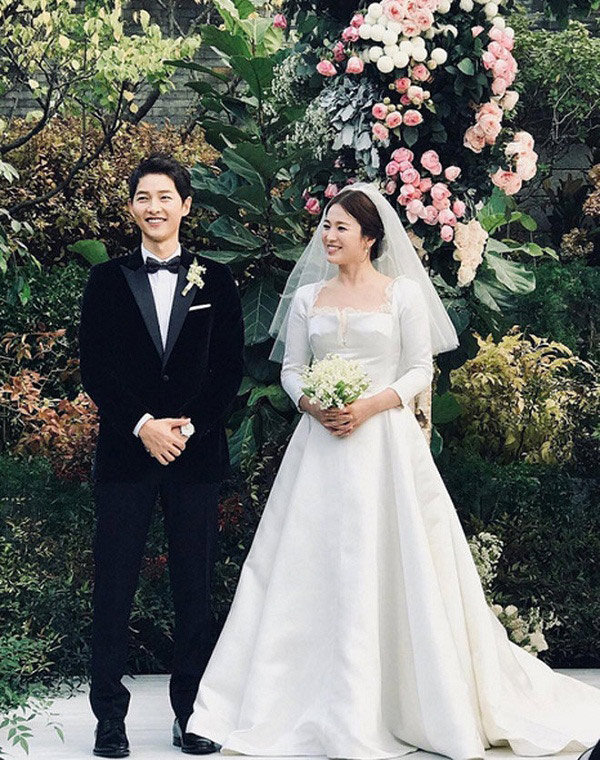 Song Joong Ki - Song Hye Kyo có động thái trùng hợp trong cùng 1 ngày khiến Knet không khỏi tò mò về ẩn tình phía sau - 3 Song Joong Ki - Song Hye Kyo có động thái trùng hợp trong cùng 1 ngày khiến Knet không khỏi tò mò về ẩn tình phía sau - 3