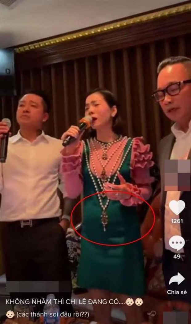 Bị dân mạng khẳng định chắc nịch chuyện bầu bí lần 2, Lệ Quyên phản ứng ra sao? Bị dân mạng khẳng định chắc nịch chuyện bầu bí lần 2, Lệ Quyên phản ứng ra sao?