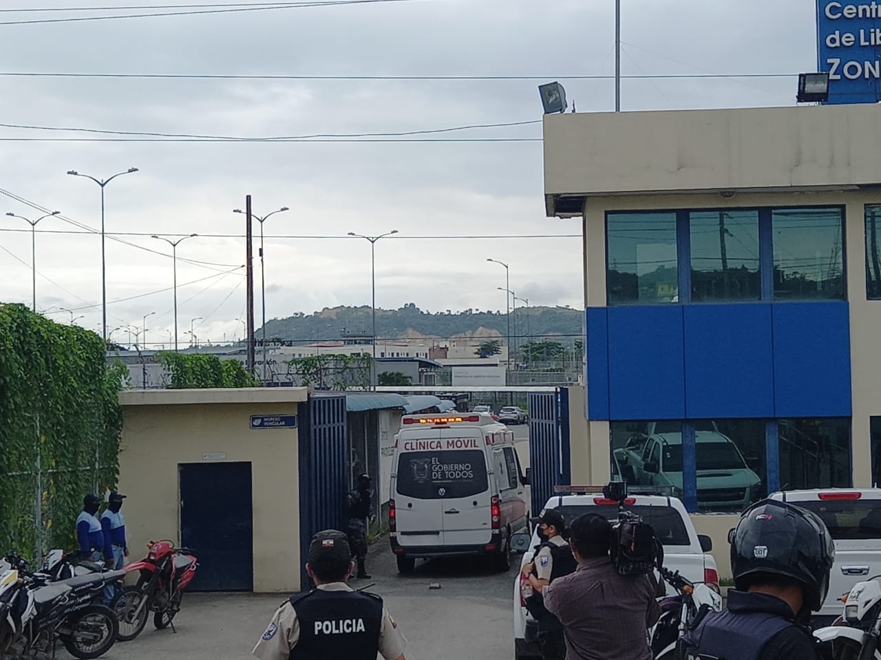 Bạo loạn kinh hoàng trong tù, 75 người thiệt mạng Bạo loạn kinh hoàng trong tù, 75 người thiệt mạng