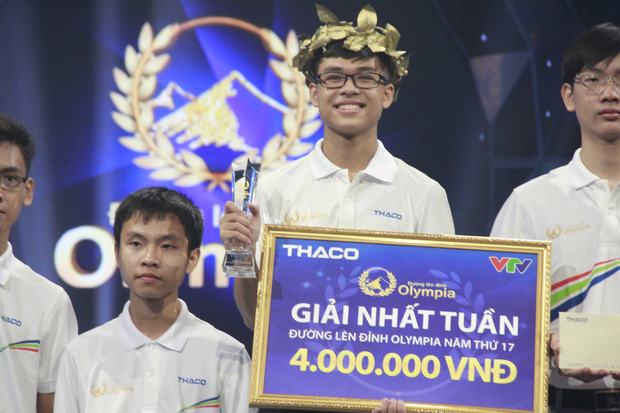 Hot boy Olympia ngày ấy - bây giờ: Thủ khoa khối A cụm thi THPT Quốc gia, ngoại hình thay đổi chóng mặt - 1 Hot boy Olympia ngày ấy - bây giờ: Thủ khoa khối A cụm thi THPT Quốc gia, ngoại hình thay đổi chóng mặt - 1