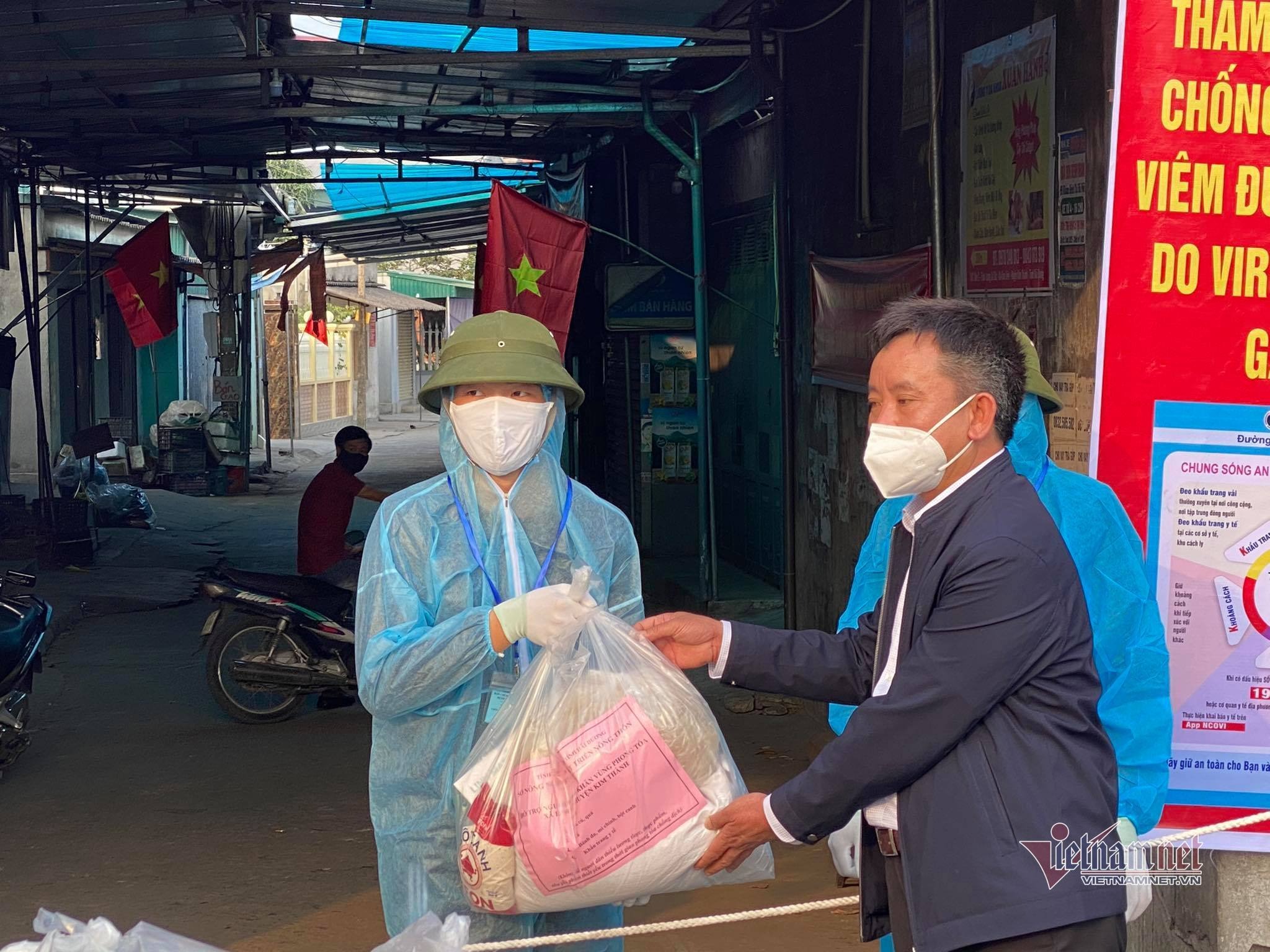 Bí thư Hải Dương: Dân biết sợ nhưng không được hoảng sợ vì dịch bệnh - 4 Bí thư Hải Dương: Dân biết sợ nhưng không được hoảng sợ vì dịch bệnh - 4
