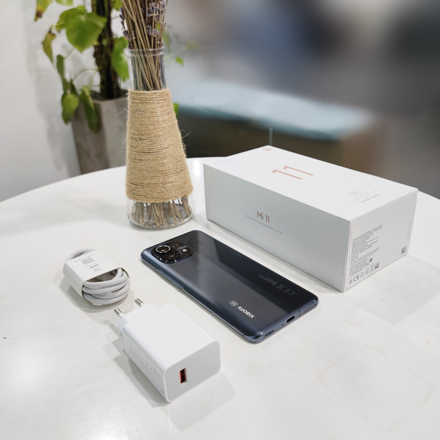 Siêu flagship Mi 11 | 5G tại Việt Nam sẽ có kèm củ sạc nhanh 55W và chương trình pre-order hấp dẫn - 1 Siêu flagship Mi 11 | 5G tại Việt Nam sẽ có kèm củ sạc nhanh 55W và chương trình pre-order hấp dẫn - 1