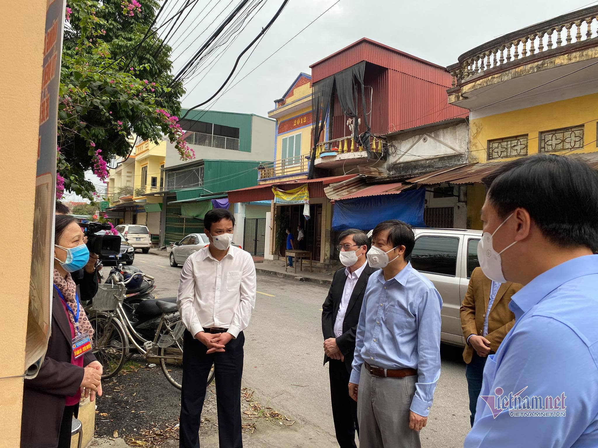 Bí thư Hải Dương: Dân biết sợ nhưng không được hoảng sợ vì dịch bệnh - 3 Bí thư Hải Dương: Dân biết sợ nhưng không được hoảng sợ vì dịch bệnh - 3