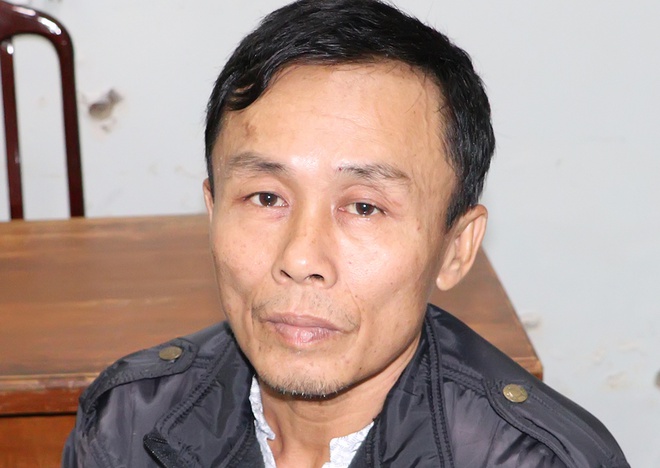 Lấy lời khai người chồng đánh vợ đang ngủ tử vong rồi uống thuốc sâu tự tử Lấy lời khai người chồng đánh vợ đang ngủ tử vong rồi uống thuốc sâu tự tử