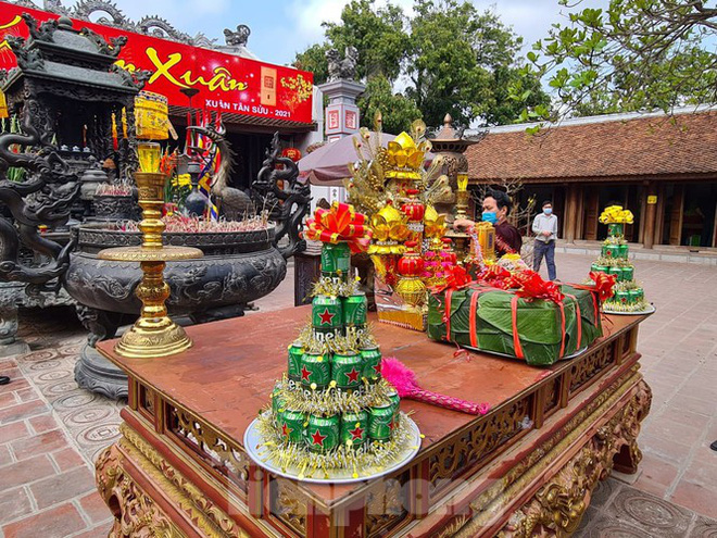Lần đầu tiên đền Trần vắng nhất trong hơn 30 năm qua, phát ấn theo cách đặc biệt - 22 Lần đầu tiên đền Trần vắng nhất trong hơn 30 năm qua, phát ấn theo cách đặc biệt - 22