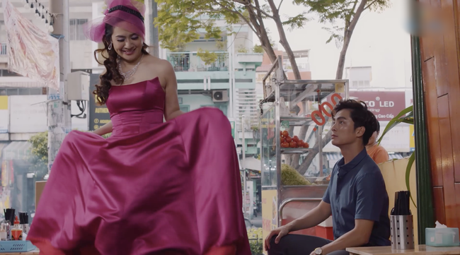 Vứt bỏ hình tượng, Thanh Thúy bắt trend 'yêu trai trẻ', làm đủ trò để 'cưa' Lãnh Thanh - 1 Vứt bỏ hình tượng, Thanh Thúy bắt trend 'yêu trai trẻ', làm đủ trò để 'cưa' Lãnh Thanh - 1