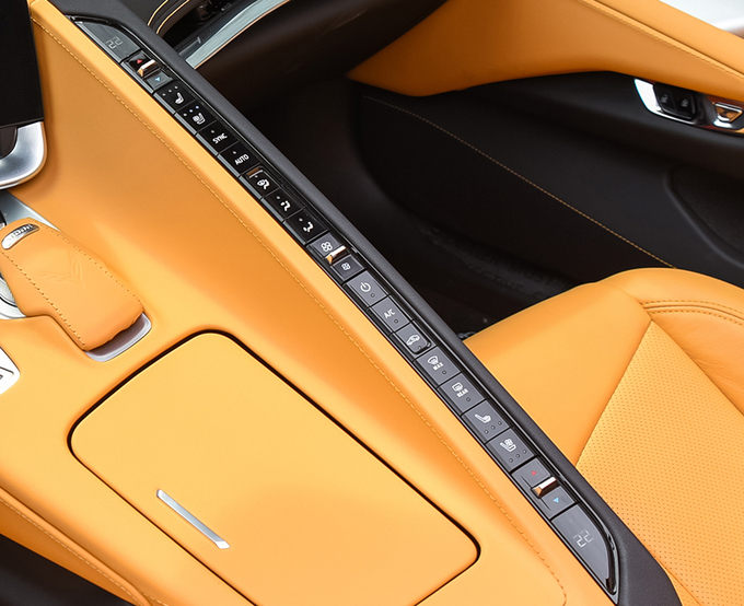 Chevrolet Corvette có thể bỏ vách ngăn gây tranh cãi - 1 Chevrolet Corvette có thể bỏ vách ngăn gây tranh cãi - 1
