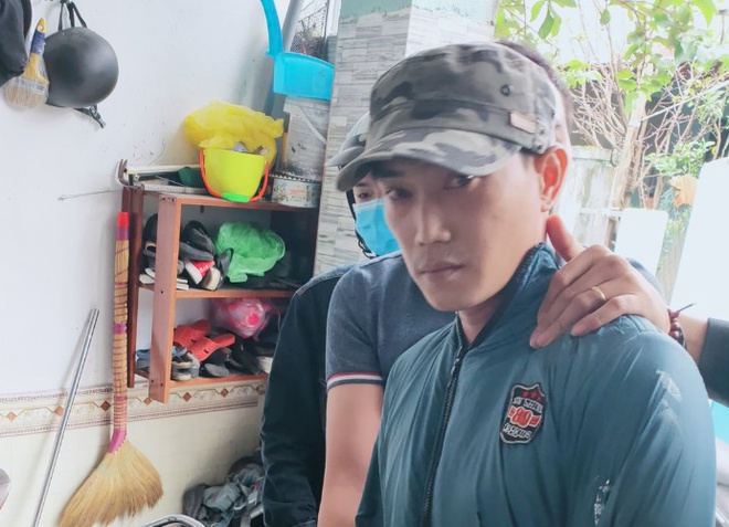 Gã thợ sơn 'dởm' chuyên giật dây chuyền phụ nữ ở Đà Nẵng Gã thợ sơn 'dởm' chuyên giật dây chuyền phụ nữ ở Đà Nẵng