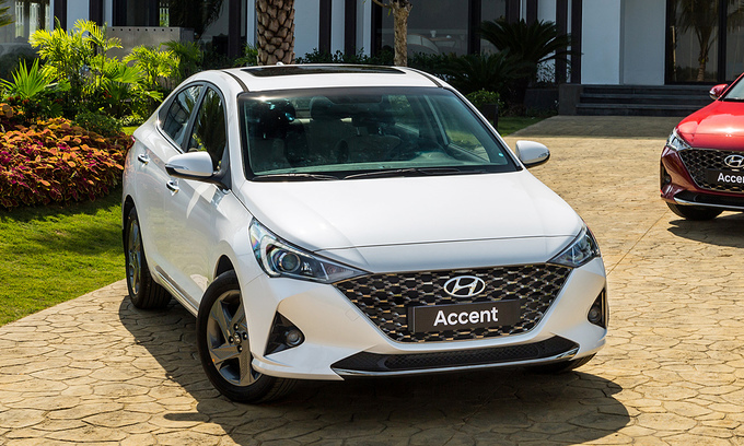 Sedan hạng B: Nhiều nâng cấp nhưng giá tăng, làm khó khách Việt - 3 Sedan hạng B: Nhiều nâng cấp nhưng giá tăng, làm khó khách Việt - 3