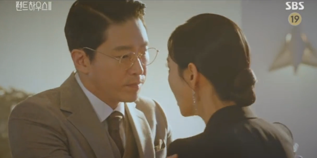 Penthouse 2 tập 4 bùng nổ drama và những cú lừa: Hội rich kid thua đau trước Ro Na, Yoon Hee thiết lập liên minh báo thù mới? - 2 Penthouse 2 tập 4 bùng nổ drama và những cú lừa: Hội rich kid thua đau trước Ro Na, Yoon Hee thiết lập liên minh báo thù mới? - 2