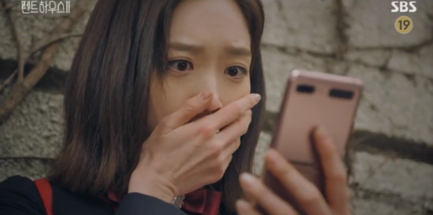 Penthouse 2 tập 4 bùng nổ drama và những cú lừa: Hội rich kid thua đau trước Ro Na, Yoon Hee thiết lập liên minh báo thù mới? - 14 Penthouse 2 tập 4 bùng nổ drama và những cú lừa: Hội rich kid thua đau trước Ro Na, Yoon Hee thiết lập liên minh báo thù mới? - 14