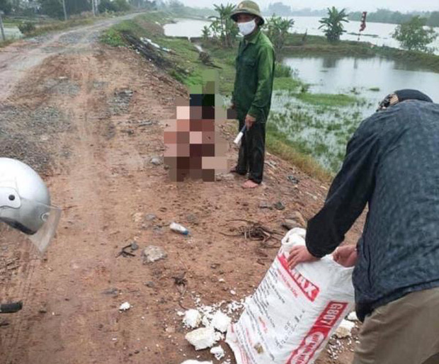 'Né' chốt phòng dịch Covid-19, người đàn ông bơi vượt sông từ Hải Dương sang Hải Phòng 'Né' chốt phòng dịch Covid-19, người đàn ông bơi vượt sông từ Hải Dương sang Hải Phòng
