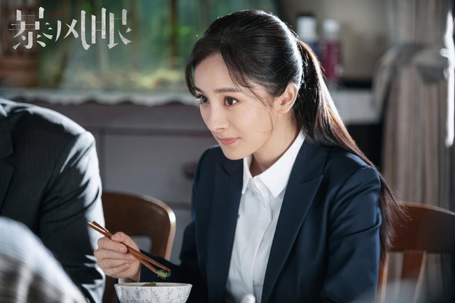 Phim của Dương Mịch với mỹ nam 'Tam sinh tam thế Thập lý đào hoa' flop thê thảm, netizen chê bai hết thời - 2 Phim của Dương Mịch với mỹ nam 'Tam sinh tam thế Thập lý đào hoa' flop thê thảm, netizen chê bai hết thời - 2