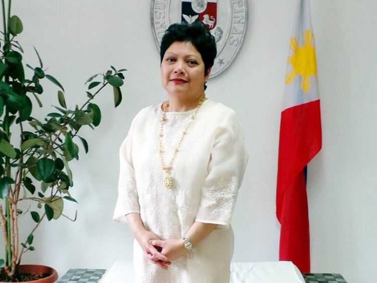 Philippines sa thải cựu đại sứ tại Brazil vì bạo hành người giúp việc Philippines sa thải cựu đại sứ tại Brazil vì bạo hành người giúp việc