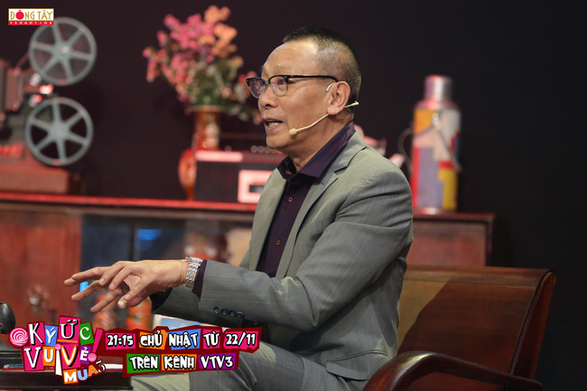 Ký ức vui vẻ: MC Lại Văn Sâm hốt hoảng, mặt tái lại khi Thành Trung té ngã nằm bất động trên sân khấu - 2 Ký ức vui vẻ: MC Lại Văn Sâm hốt hoảng, mặt tái lại khi Thành Trung té ngã nằm bất động trên sân khấu - 2