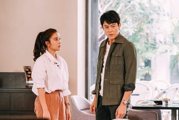 Chồng bỏ cô vợ 'như đàn ông' để tái hôn với 'người phụ nữ đích thực', ai ngờ chưa đầy nửa năm chung sống mà anh ta đã hối hận đến 'khóc thét' Chồng bỏ cô vợ 'như đàn ông' để tái hôn với 'người phụ nữ đích thực', ai ngờ chưa đầy nửa năm chung sống mà anh ta đã hối hận đến 'khóc thét'