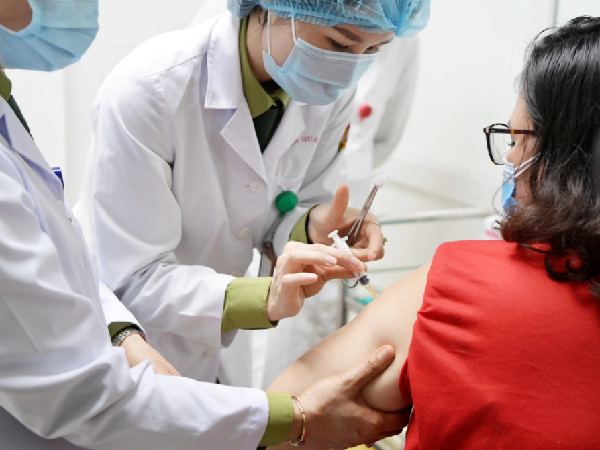 Hải Dương là 1 trong các tỉnh được ưu tiên tiêm trước vaccine phòng Covid-19 Hải Dương là 1 trong các tỉnh được ưu tiên tiêm trước vaccine phòng Covid-19
