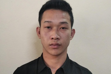 Nam thanh niên 'thông chốt' không thành, quay ra đánh cảnh sát cơ động Nam thanh niên 'thông chốt' không thành, quay ra đánh cảnh sát cơ động