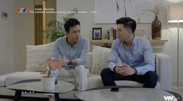 Hướng dương ngược nắng tập 35: Kiên sốc khi phát hiện Trí là em ruột, quyết kéo Minh về phe - 1 Hướng dương ngược nắng tập 35: Kiên sốc khi phát hiện Trí là em ruột, quyết kéo Minh về phe - 1