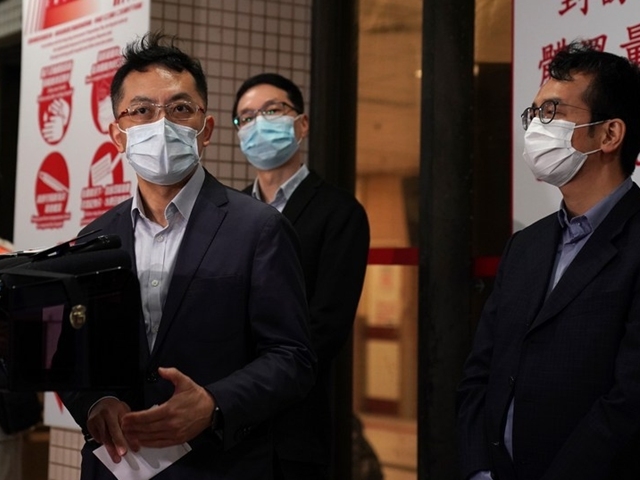 Giới chức Hong Kong điều tra trường hợp người đàn ông tử vong sau khi tiêm vaccine Covid-19 Giới chức Hong Kong điều tra trường hợp người đàn ông tử vong sau khi tiêm vaccine Covid-19
