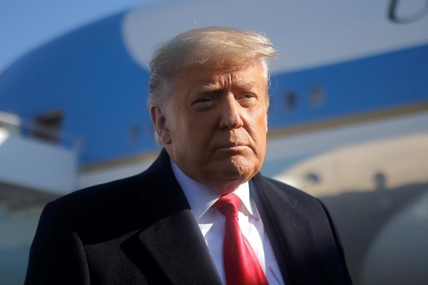 Ủy ban Hạ viện Mỹ lại ra trát đòi công ty của ông Trump hầu tòa Ủy ban Hạ viện Mỹ lại ra trát đòi công ty của ông Trump hầu tòa