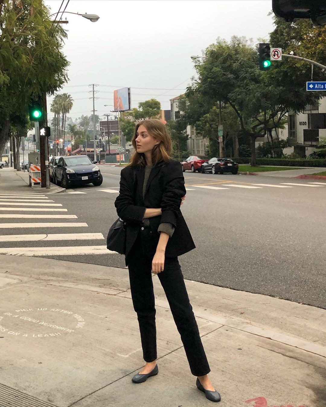 Phong cách thời trang Bắc Âu: Style dành cho mọi cô nàng vì lên đồ tinh giản nhưng có thừa độ thanh lịch và tinh tế - 10 Phong cách thời trang Bắc Âu: Style dành cho mọi cô nàng vì lên đồ tinh giản nhưng có thừa độ thanh lịch và tinh tế - 10