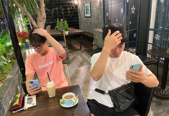 Công Phượng và Văn Toàn đi cafe, Văn Lâm bày tỏ sự ghen tỵ - 1 Công Phượng và Văn Toàn đi cafe, Văn Lâm bày tỏ sự ghen tỵ - 1
