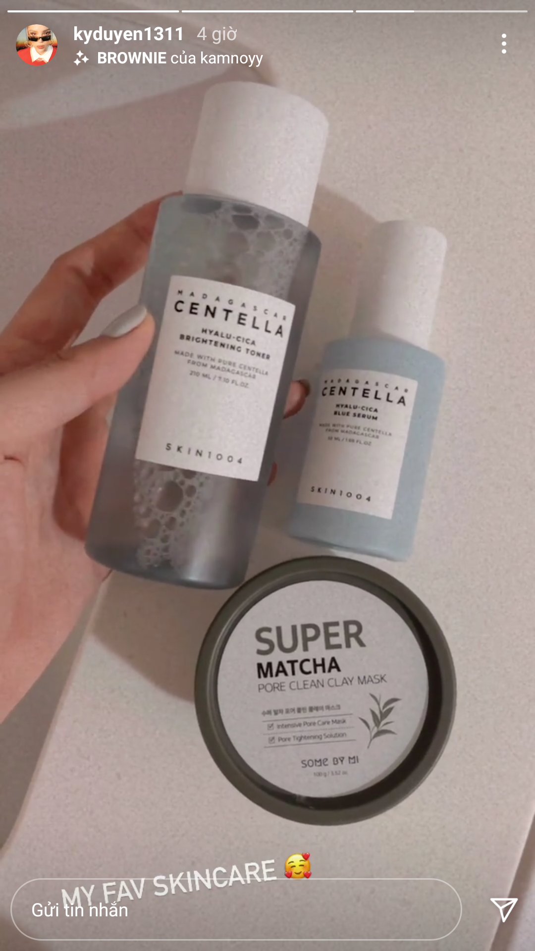 Da mịn như nhung, cứ tưởng HH Kỳ Duyên toàn dùng đồ đắt nhưng hóa ra lại mê 3 món skincare Hàn chưa đến 400k - 1 Da mịn như nhung, cứ tưởng HH Kỳ Duyên toàn dùng đồ đắt nhưng hóa ra lại mê 3 món skincare Hàn chưa đến 400k - 1