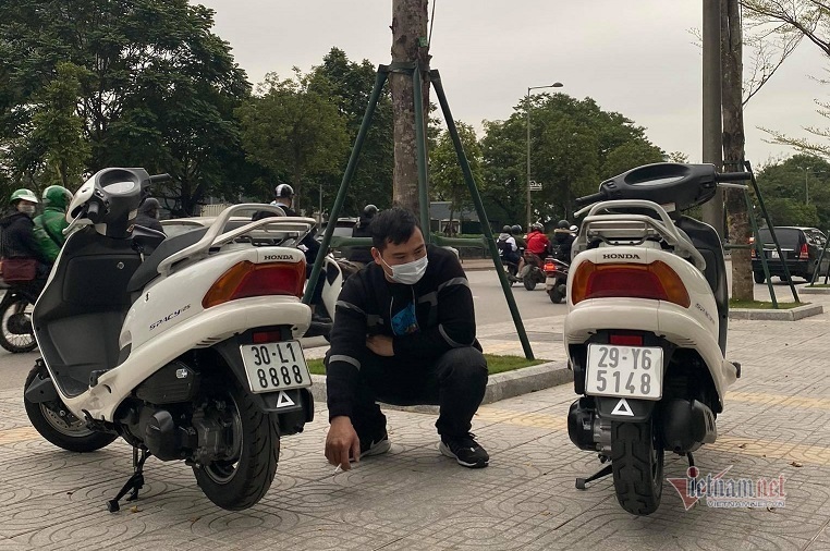 Cặp đôi Honda Spacy giá gần 600 triệu đồng ở Hà Nội Cặp đôi Honda Spacy giá gần 600 triệu đồng ở Hà Nội