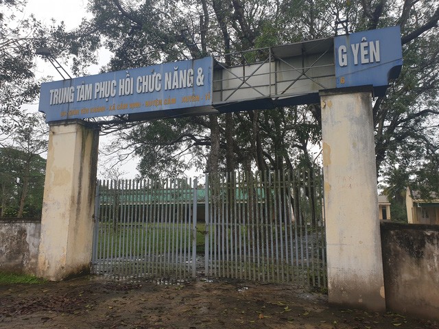 Cảnh hoang tàn ở trung tâm trị bệnh mang tên 'thần y' Võ Hoàng Yên Cảnh hoang tàn ở trung tâm trị bệnh mang tên 'thần y' Võ Hoàng Yên
